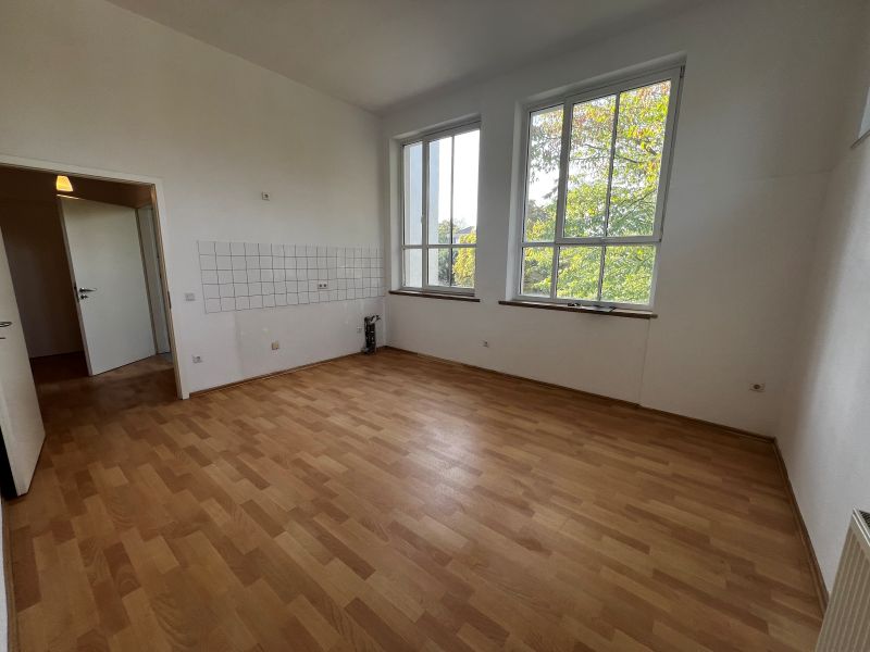 Wohnen in einer alten Schule: Schöne helle 2-Zimmer-Wohnung im 1. OG - Foto 5
